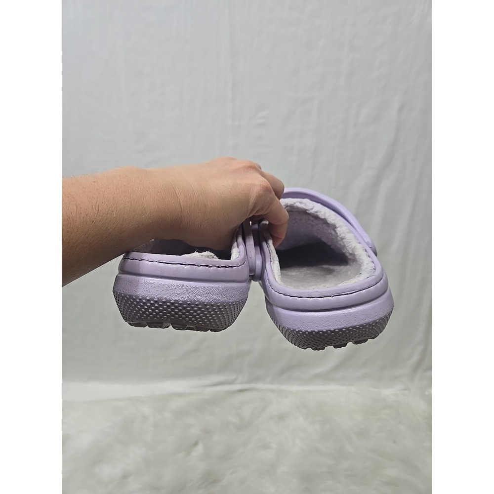 Crocs Classic Fleece Lined Purple Clogs Slip On Shoes M6 W8 - Picture 3 of 9